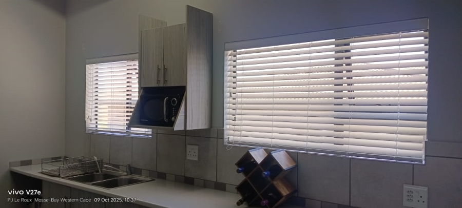 To Let 3 Bedroom Property for Rent in Seemeeu Park Western Cape